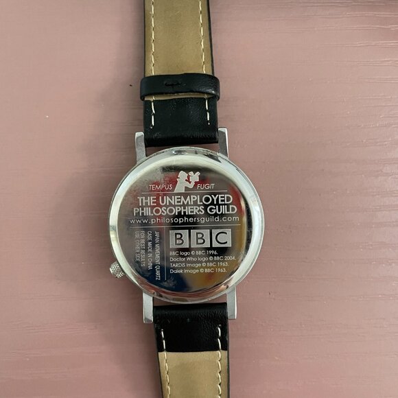 Tardis Dr Who Watch With Box from the Unemployed Philosopher's Guild - Picture 7 of 16